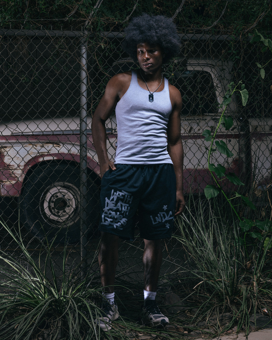 GRAFFITI GYM SHORT - (BLACK)