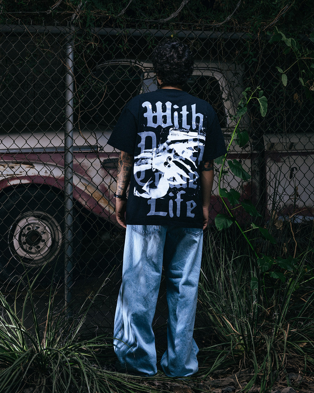 STACKED TEE - (BLACK)
